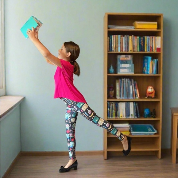 💗8/10/12 New Girls Solid Pink Valentines Day Top, Kids Short Sleeve Shirt - Picture 6 of 6